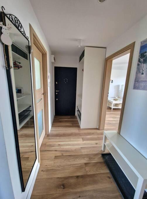 Apartament Na Wynajem Nowy Targ Exterior foto